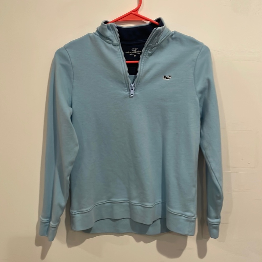 Vineyard vines. Boys quarter zip sweater.  Size medium